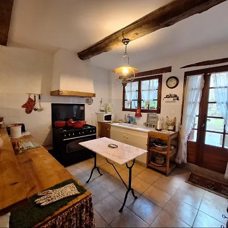 Les Semailles Holiday home