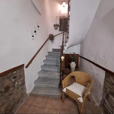 Les Semailles Holiday home Saint-Nazaire-de-Ladarez